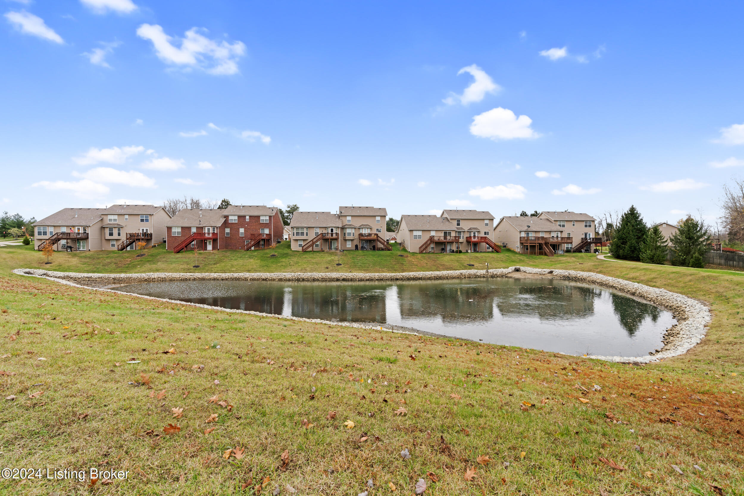 8112 Arbor Meadow Way, Louisville, Kentucky image 40