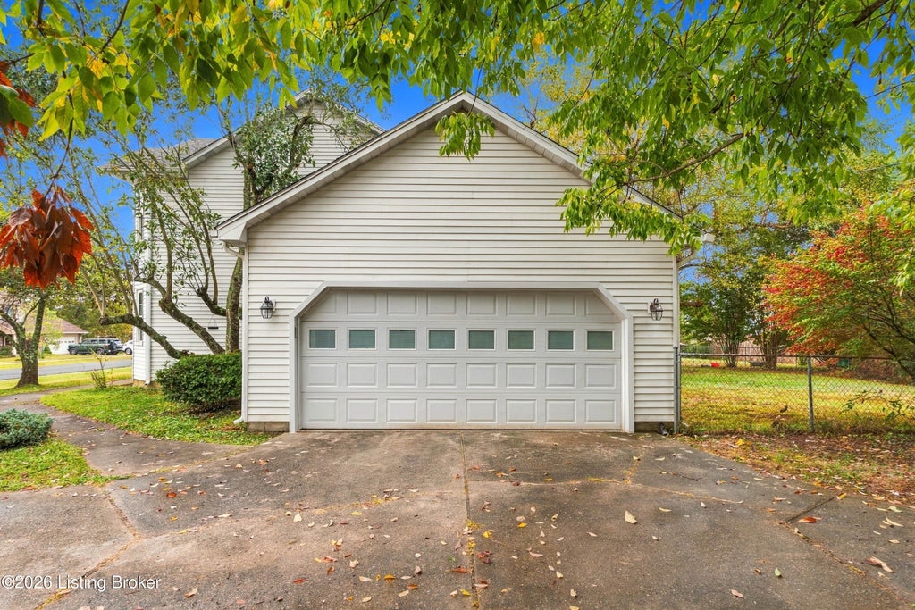 Photo of 1714 Nightingale Dr, Elizabethtown, KY 42701 (MLS # 1731833)