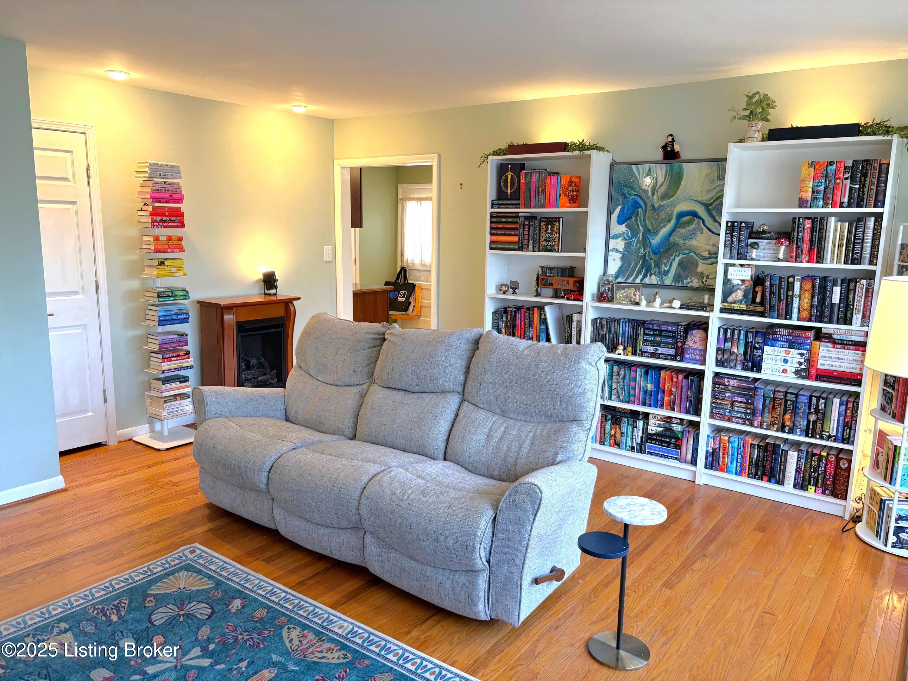 3756 Glenmeade Rd, Louisville, Pennsylvania image 7