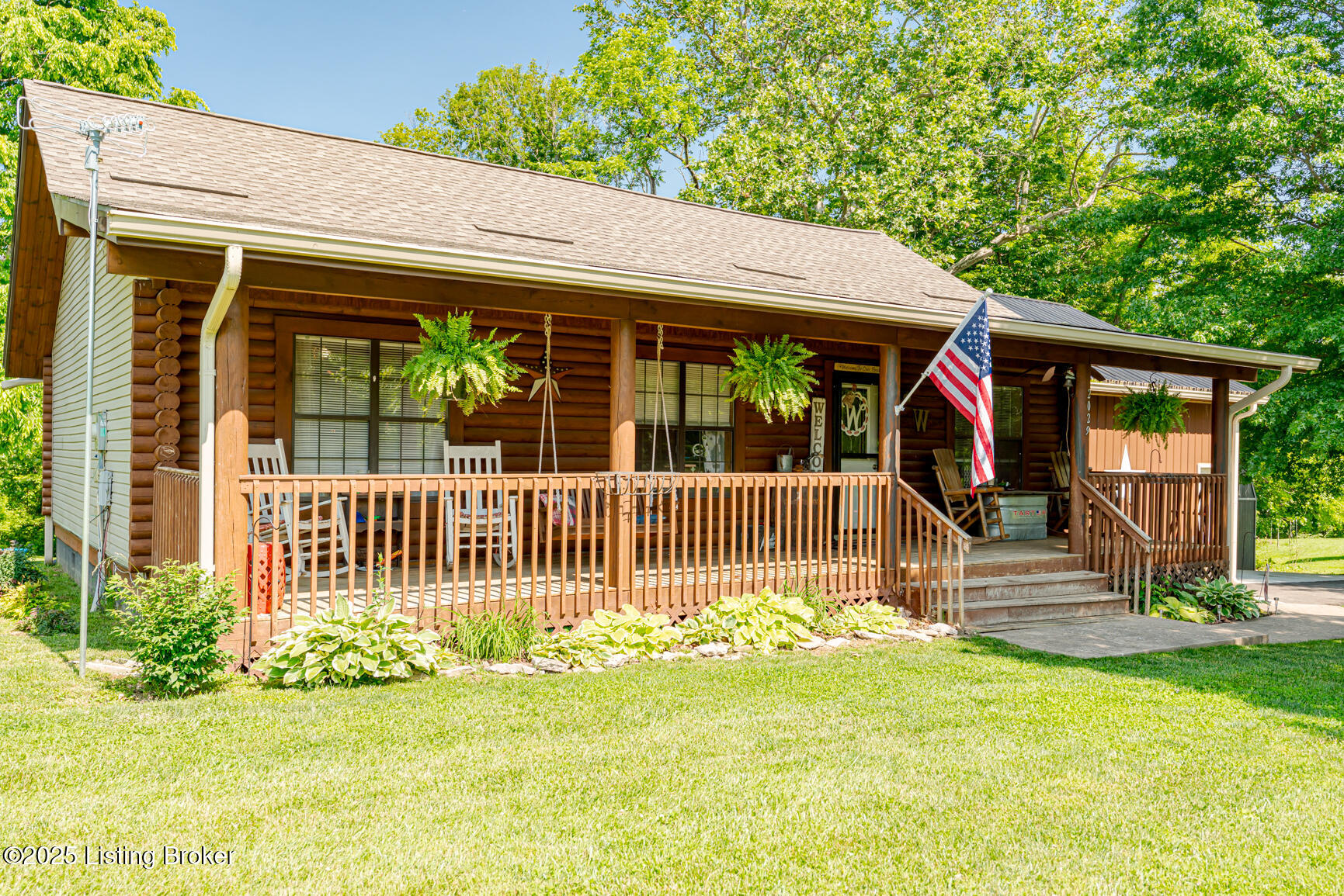 2029 Mount Zion Rd, Frankfort, Pennsylvania image 1