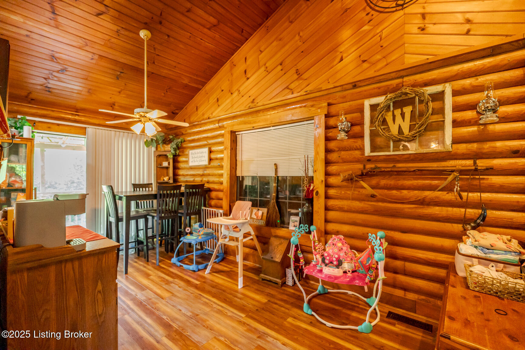 2029 Mount Zion Rd, Frankfort, Pennsylvania image 9