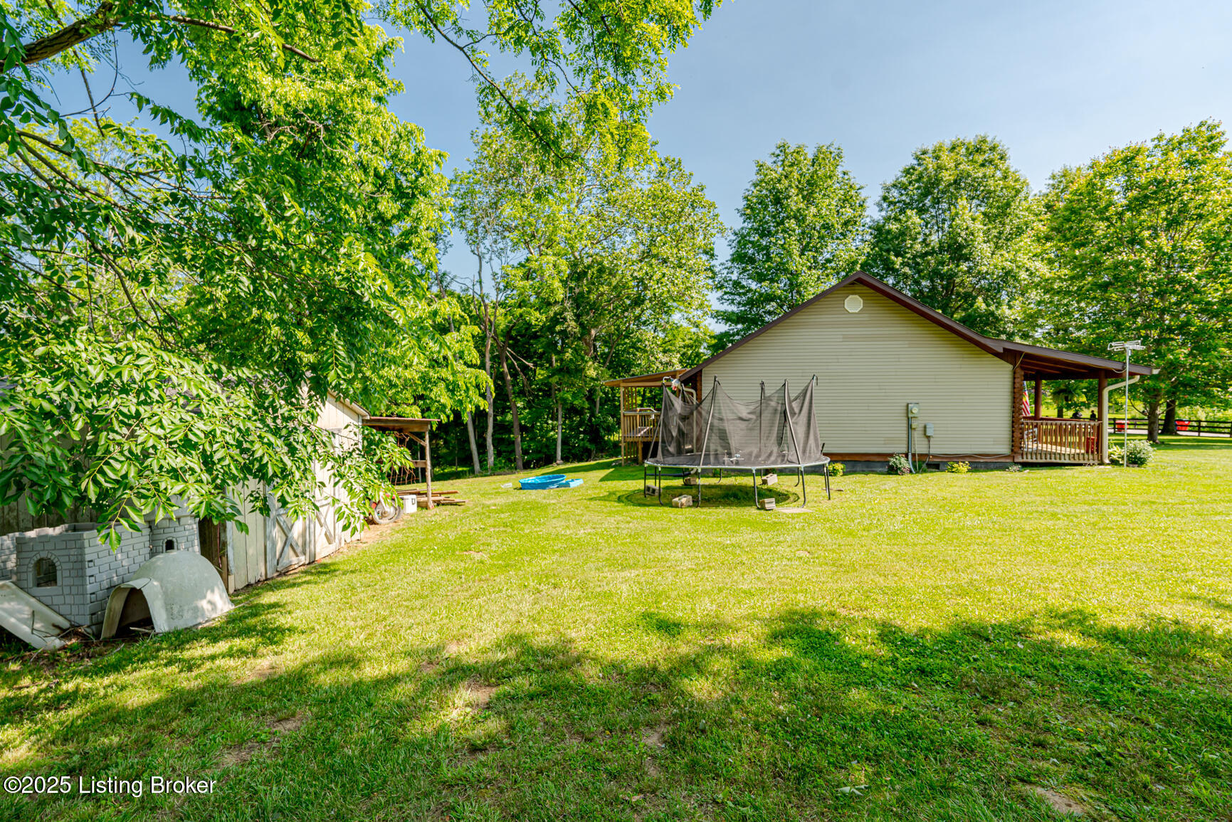 2029 Mount Zion Rd, Frankfort, Pennsylvania image 34