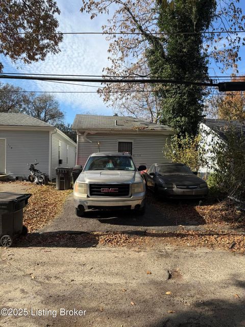 Tiny photo for 115 Boston Ct, Louisville, KY 40212 (MLS # 1704520)