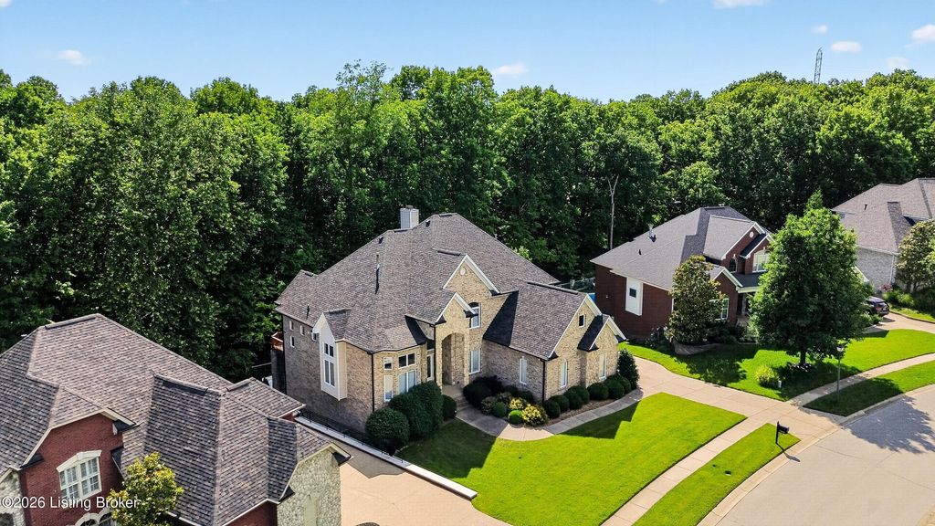 Photo of 17036 Ashburton Dr, Louisville, KY 40245 (MLS # 1719012)