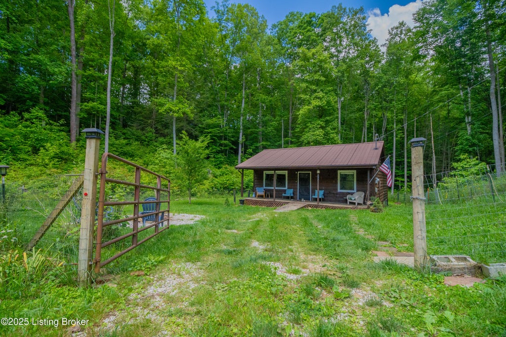 Photo of 577 Midnight Pass Rd, Wellington, KY 40387 (MLS # 1729213)