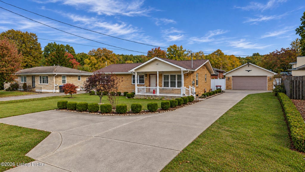 Photo of 6907 Manslick Rd, Louisville, KY 40214 (MLS # 1732706)
