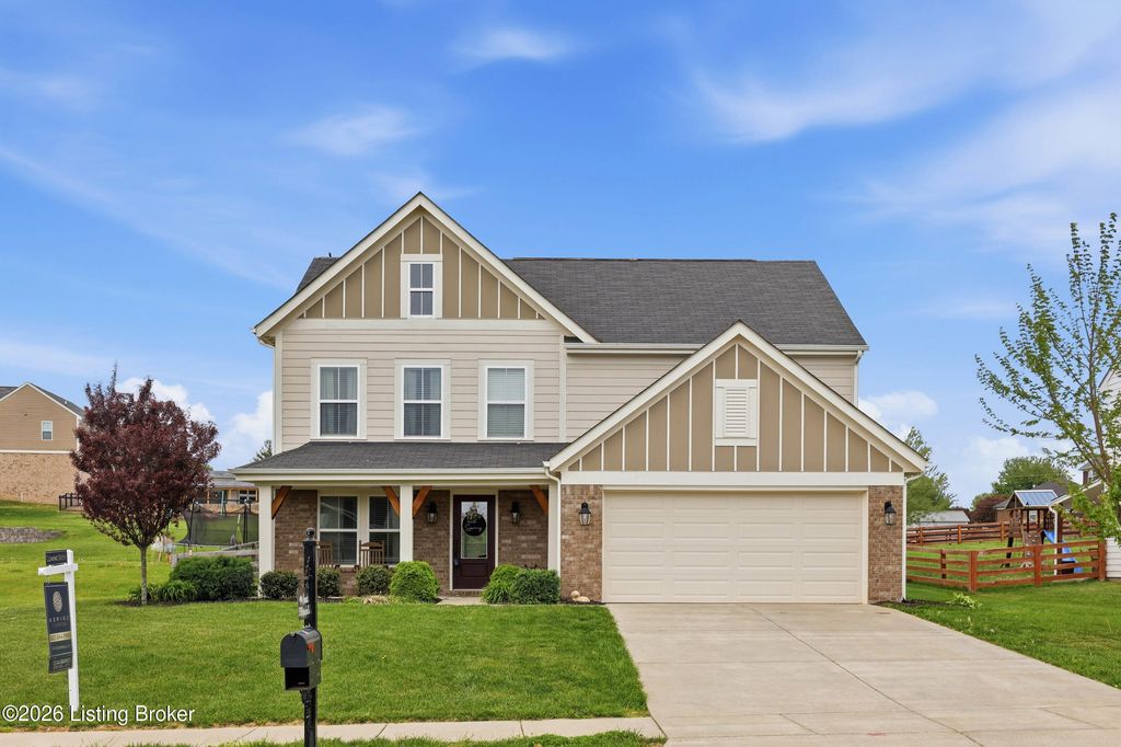 Photo of 301 Copper Creek Dr, Mt Washington, KY 40047 (MLS # 1716544)
