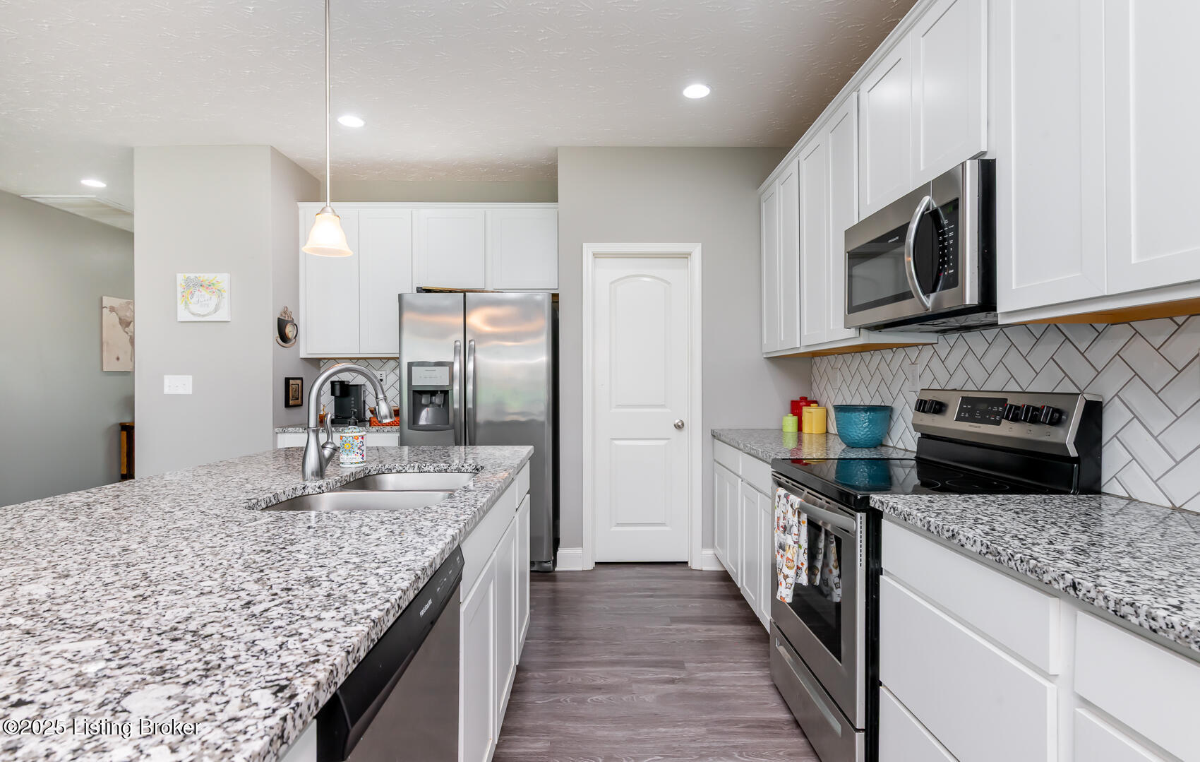 17121 Piton Way, Louisville, Kentucky image 26