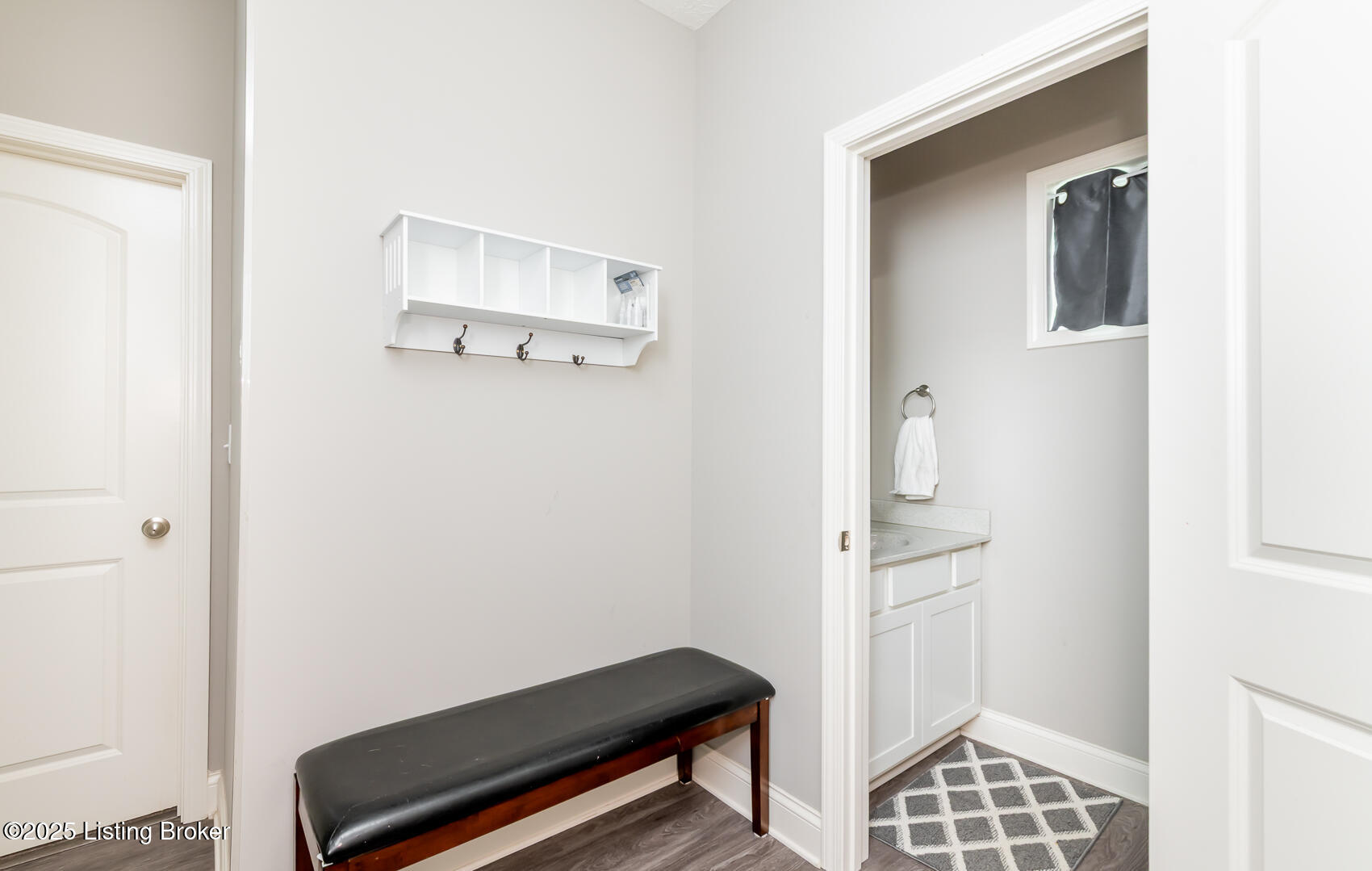 17121 Piton Way, Louisville, Kentucky image 35