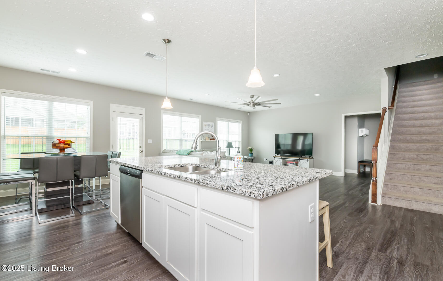 17121 Piton Way, Louisville, Kentucky image 27