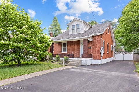 Photo of 830 Clarks Ln, Louisville, KY 40217 (MLS # 1716334)