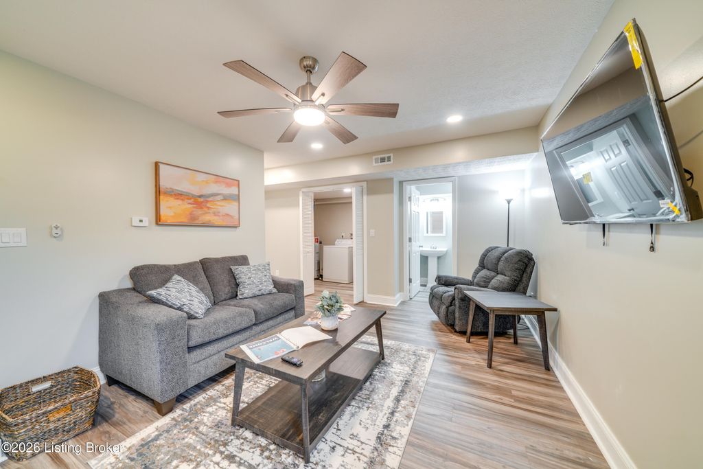 Photo of 255 Thompson Ave, Louisville, KY 40206 (MLS # 1716356)