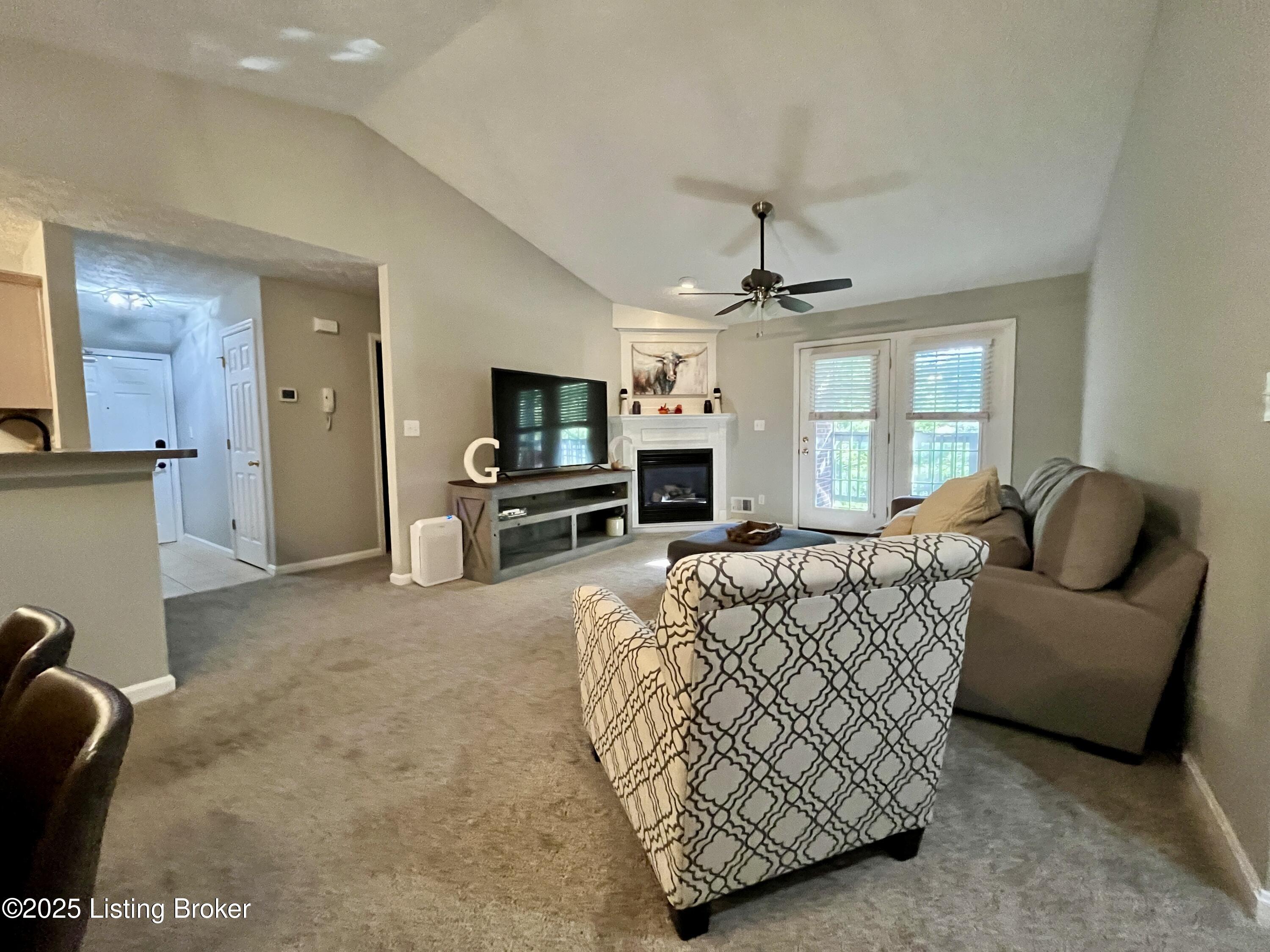 1122 Powerhouse Ln 203