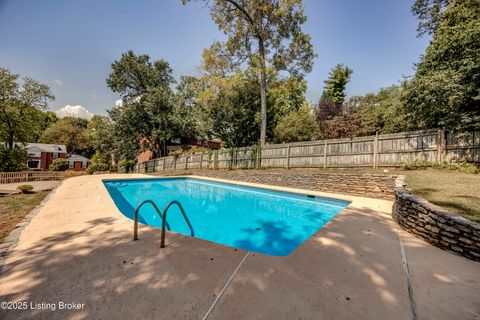 Photo of 5301 Pueblo Rd, Louisville, KY 40207 (MLS # 1697950)