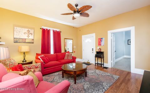 Photo of 10101 Snively Ave, Jeffersontown, KY 40299 (MLS # 1708632)