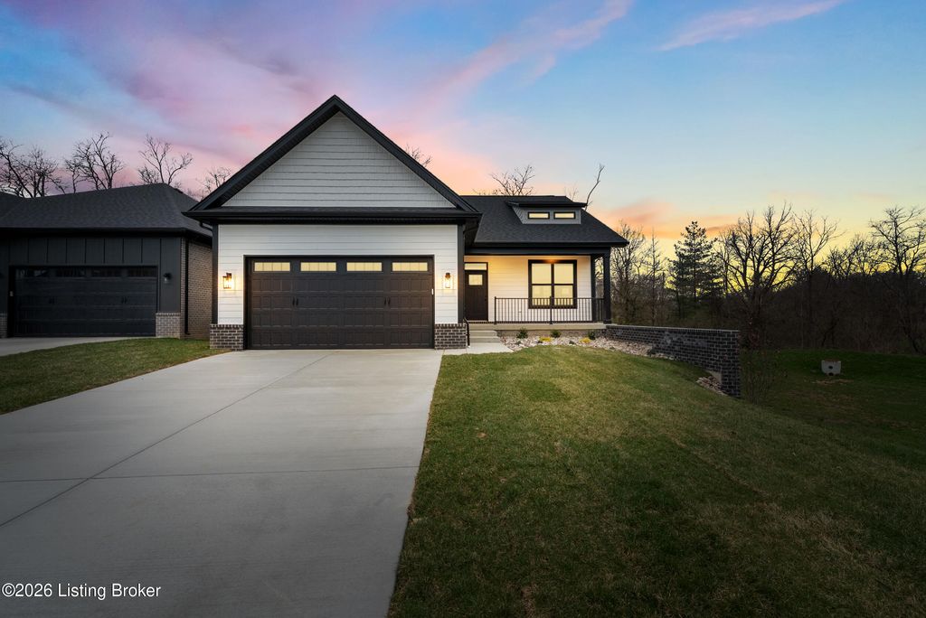 Photo of 4657 Red Tail Rdg, Jeffersonville, IN 47130 (MLS # 1711897)