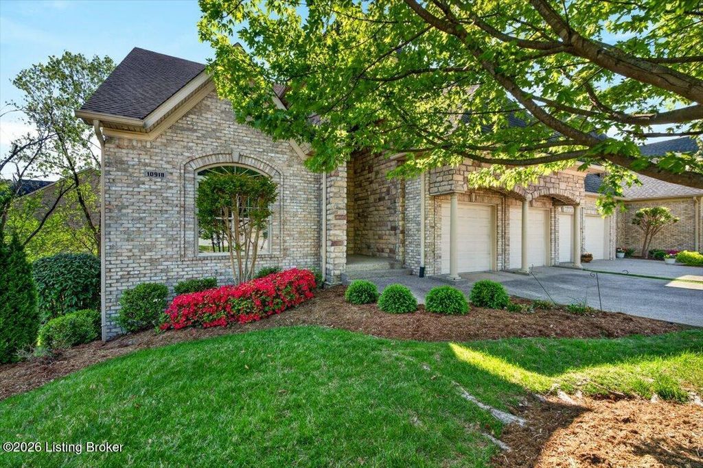 Photo of 10918 Jordain Dr, Louisville, KY 40241 (MLS # 1714816)