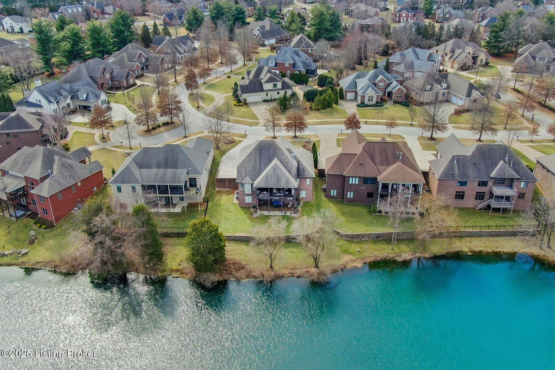 7507 Creekton Dr, Louisville, Kentucky image 49
