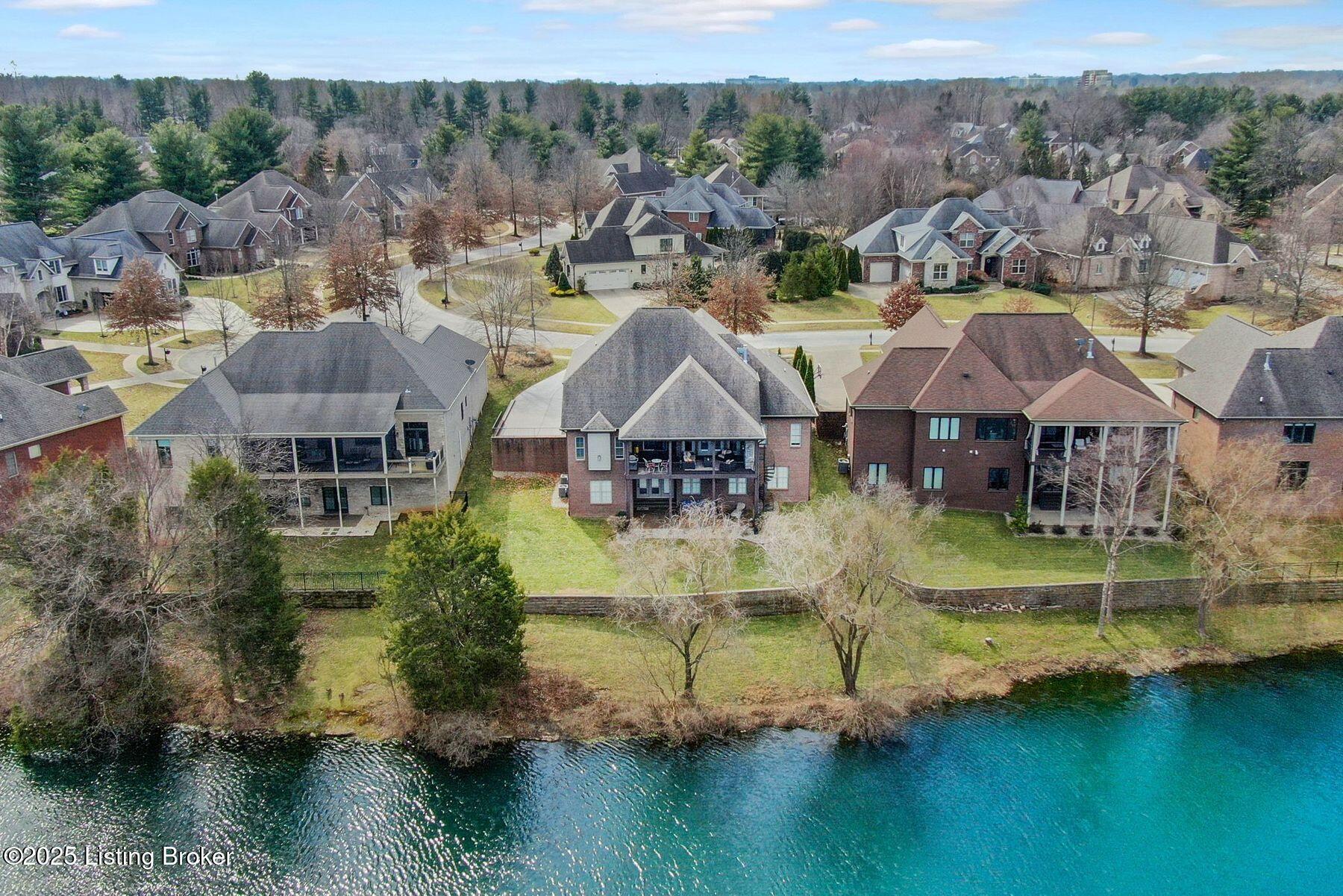 7507 Creekton Dr, Louisville, Kentucky image 47