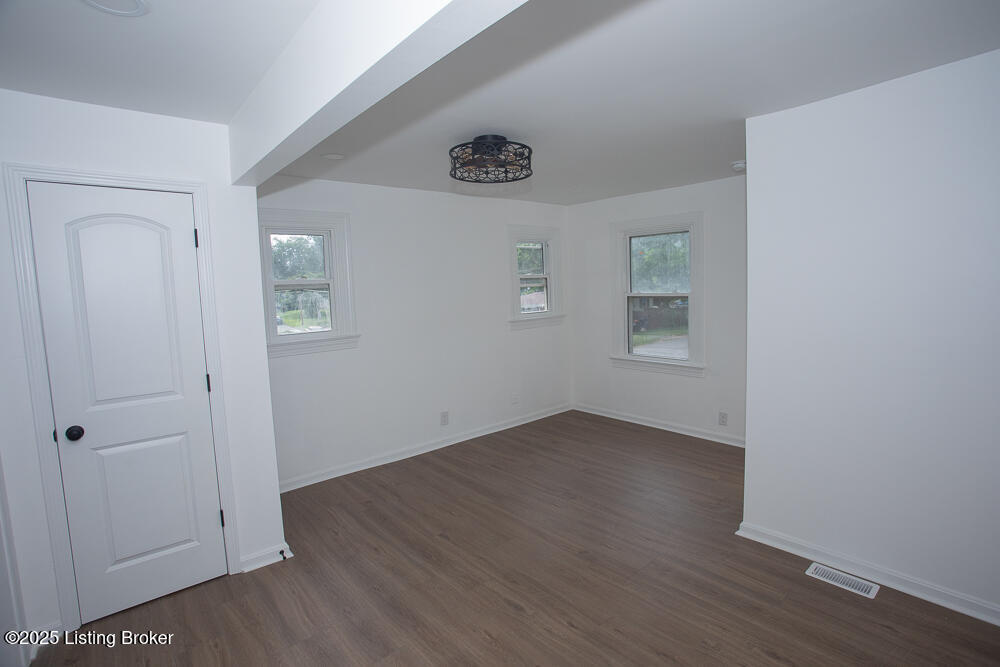 1436 Huntoon Ave, Louisville, Pennsylvania image 7