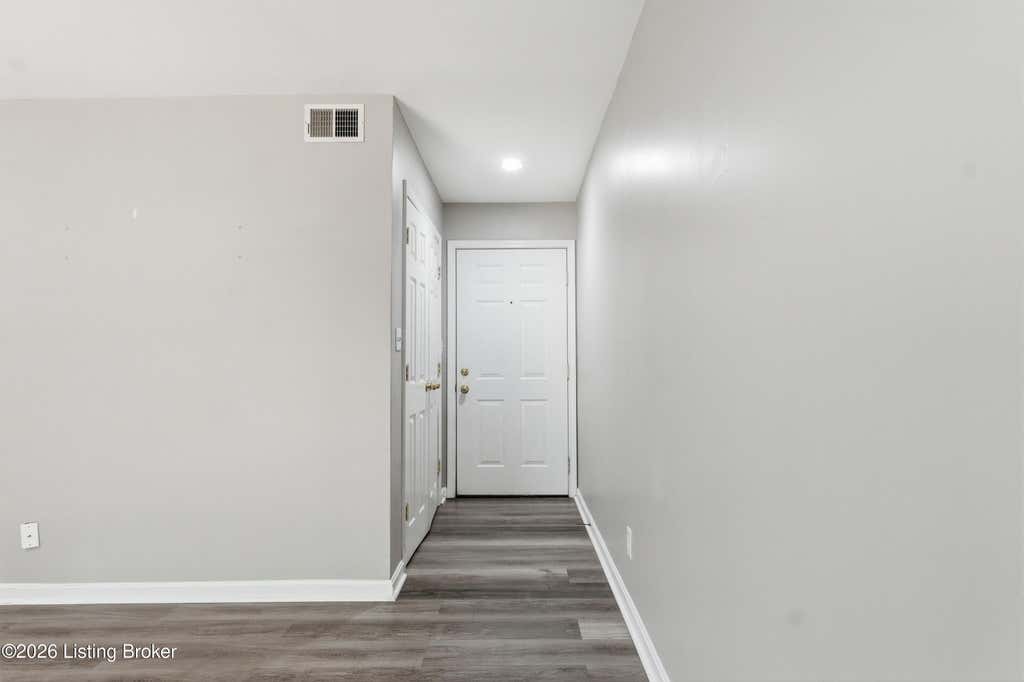Photo of 729 N Hite Ave #6, Louisville, KY 40206 (MLS # 1727477)