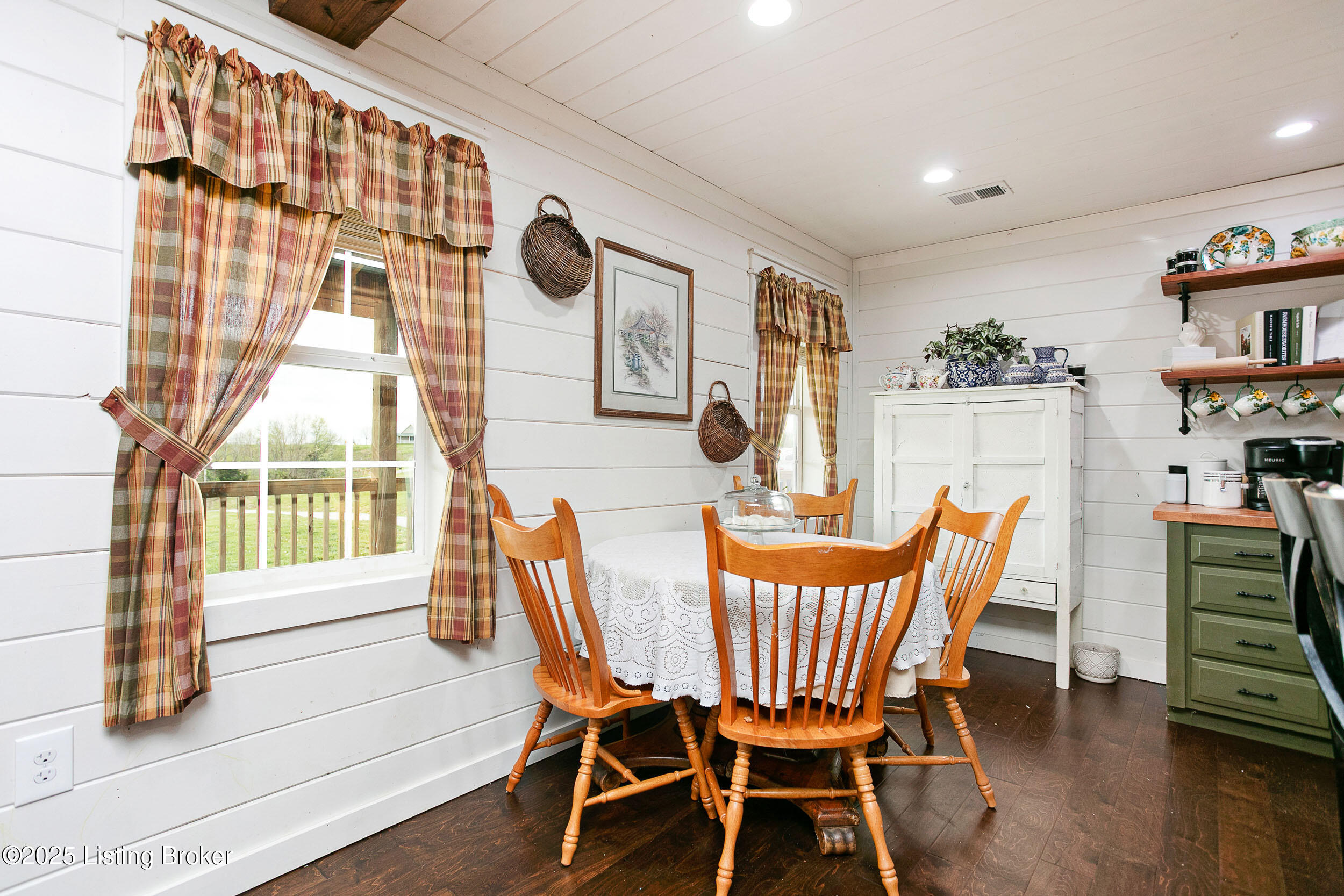 555 Prather Rd, Chaplin, Pennsylvania image 16