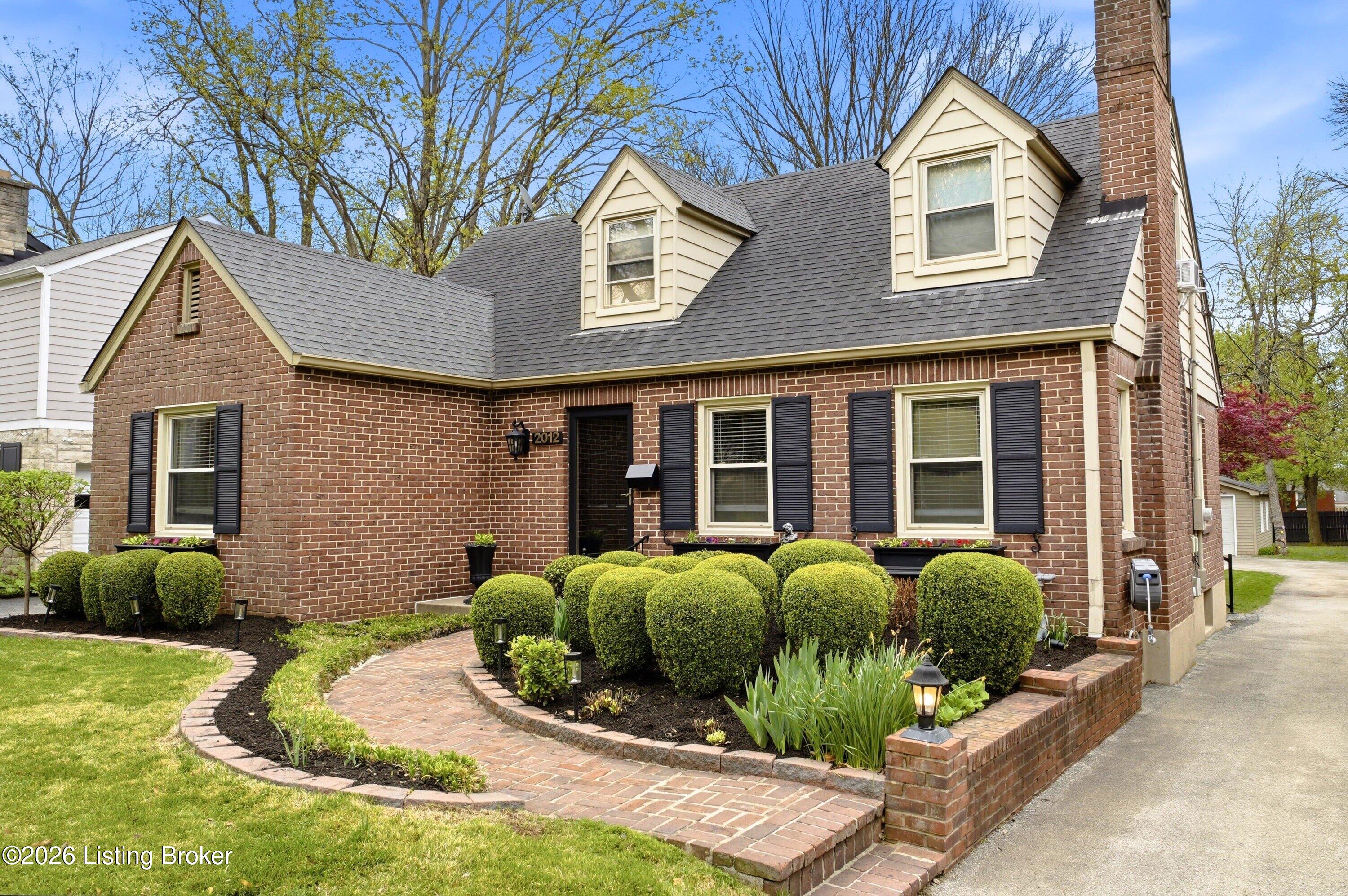 2012 Strathmoor Blvd