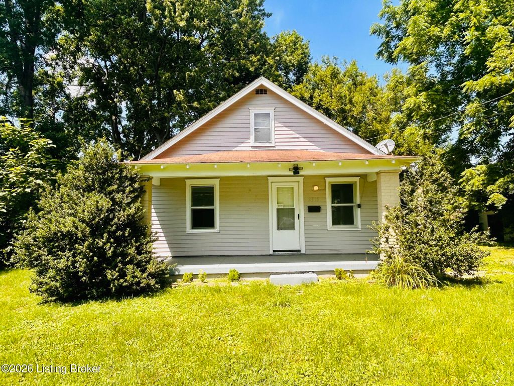 Photo of 2315 Upper Hunters Trace, Louisville, KY 40216 (MLS # 1719300)