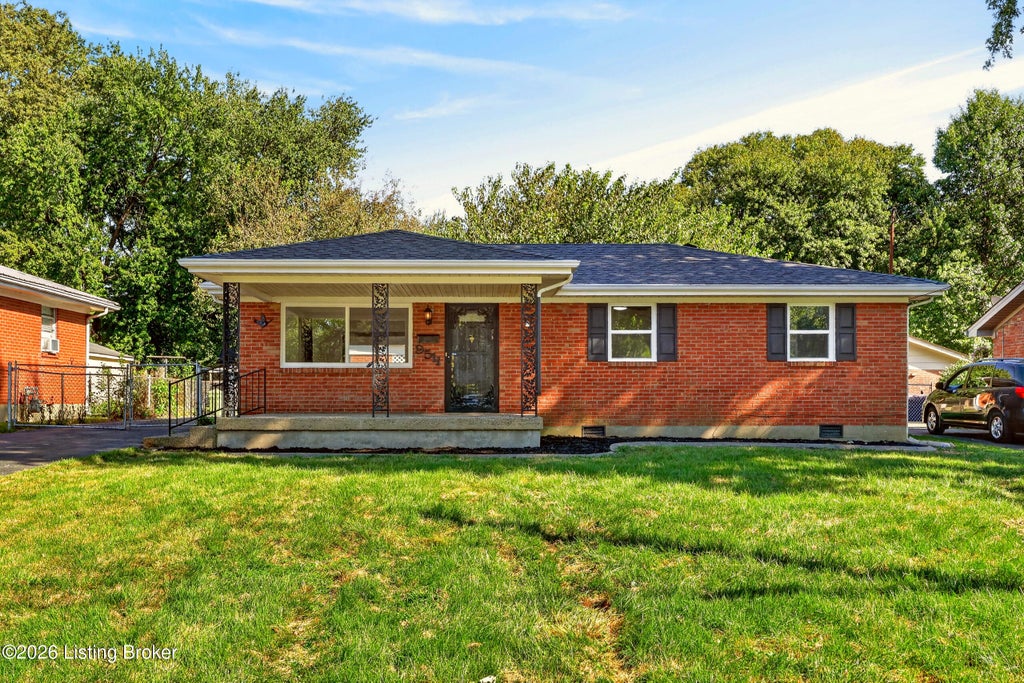 Photo of 9511 Titan Dr, Louisville, KY 40229 (MLS # 1730489)