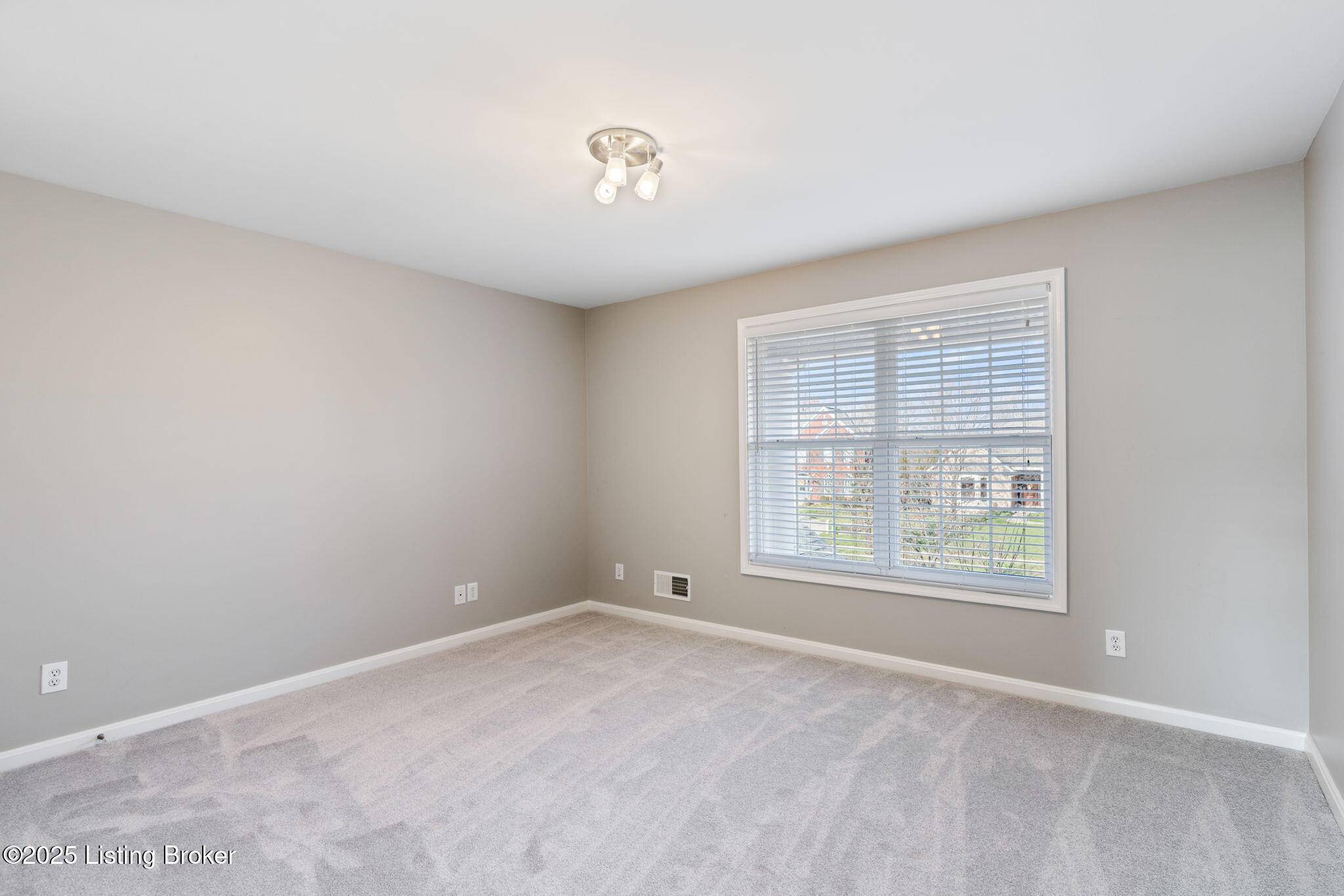 10504 Championship Ct, Prospect, Kentucky image 31