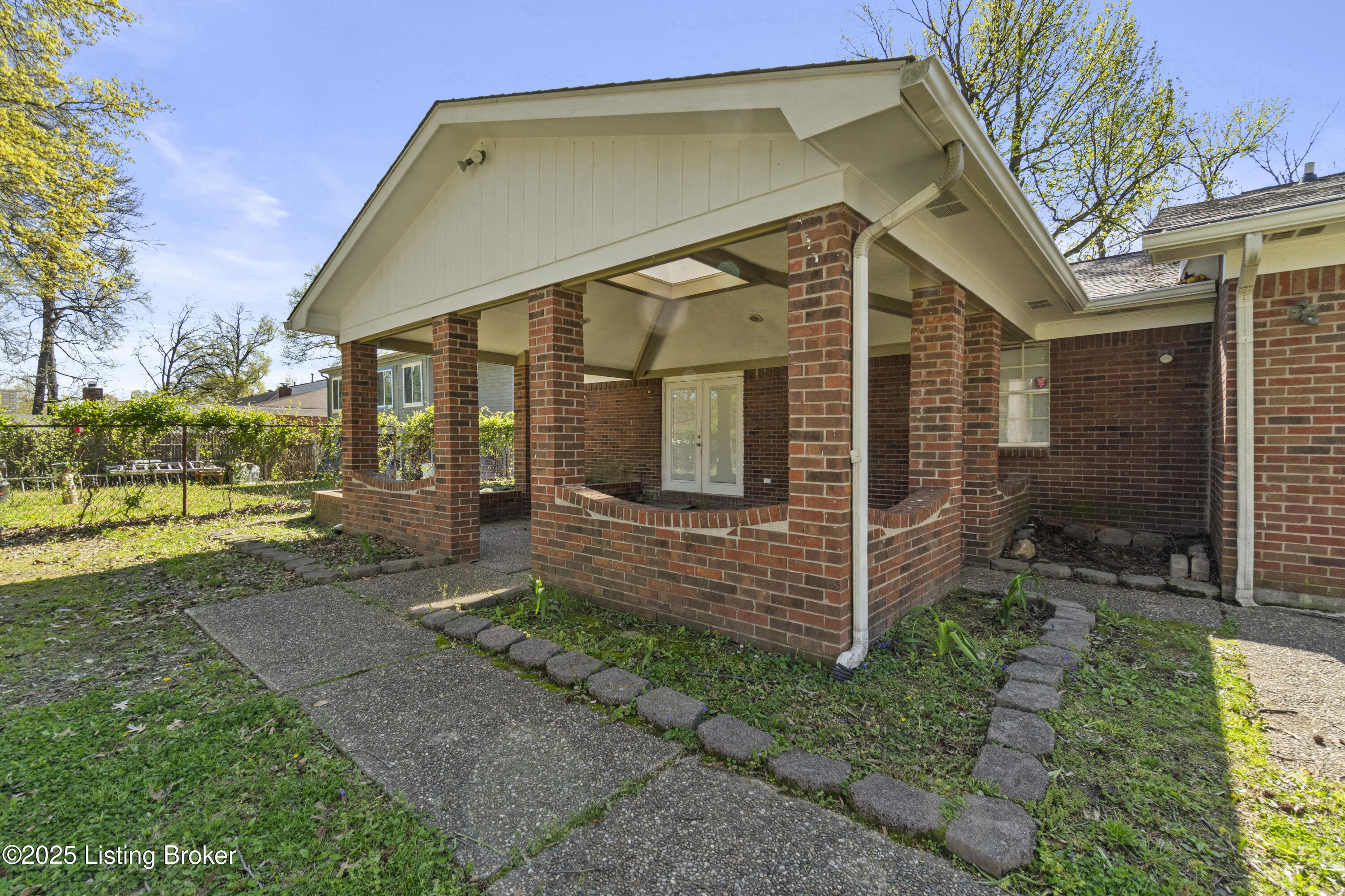 727 Iroquois Ave, Louisville, Pennsylvania image 33