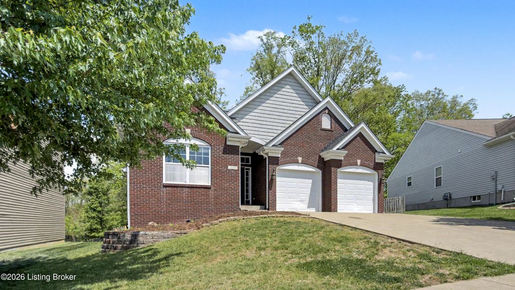 Photo of 309 Rockcrest View Ct, Louisville, KY 40245 (MLS # 1715611)