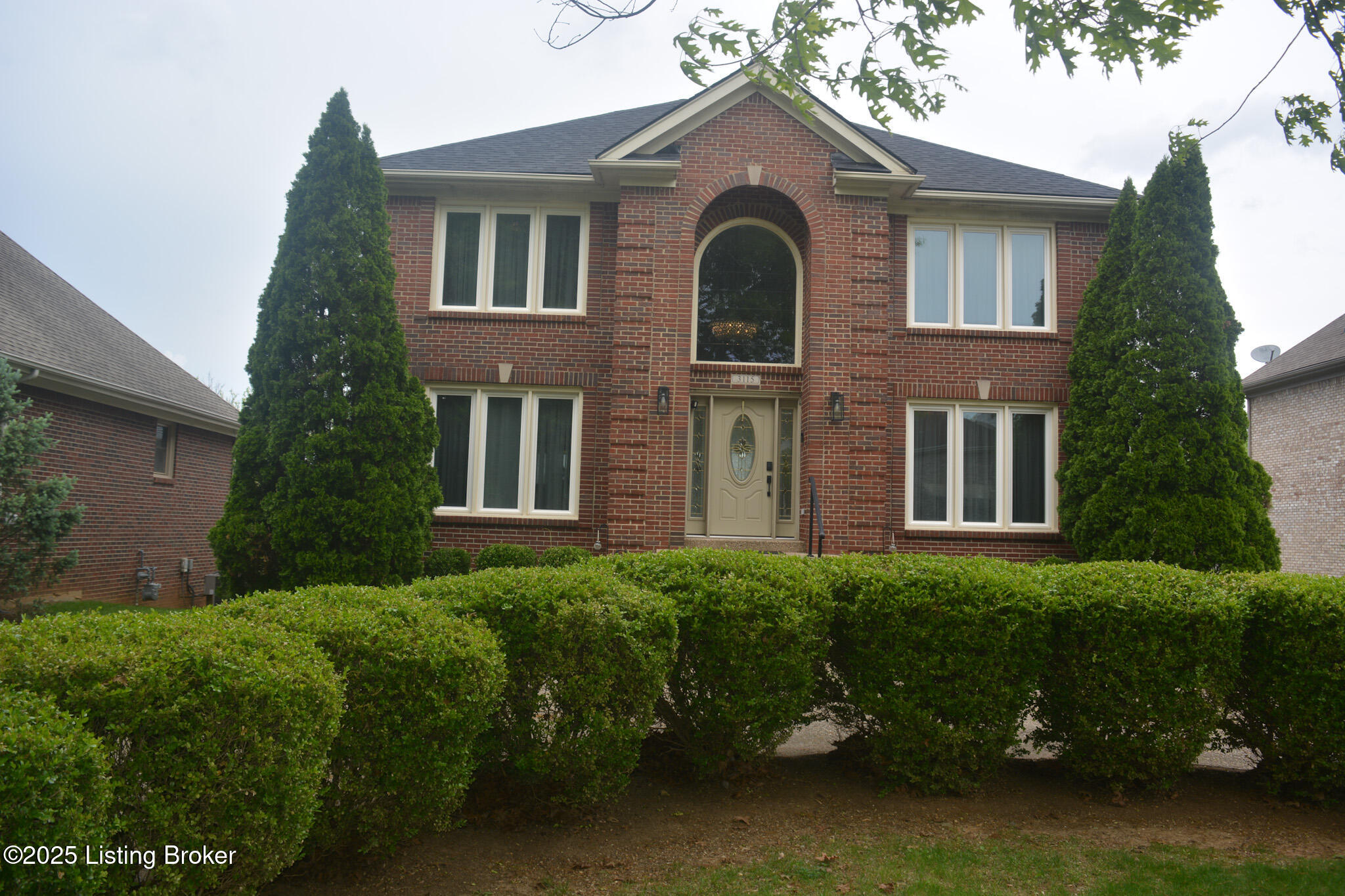 3115 Wynbrooke Cir, Louisville, Kentucky image 4