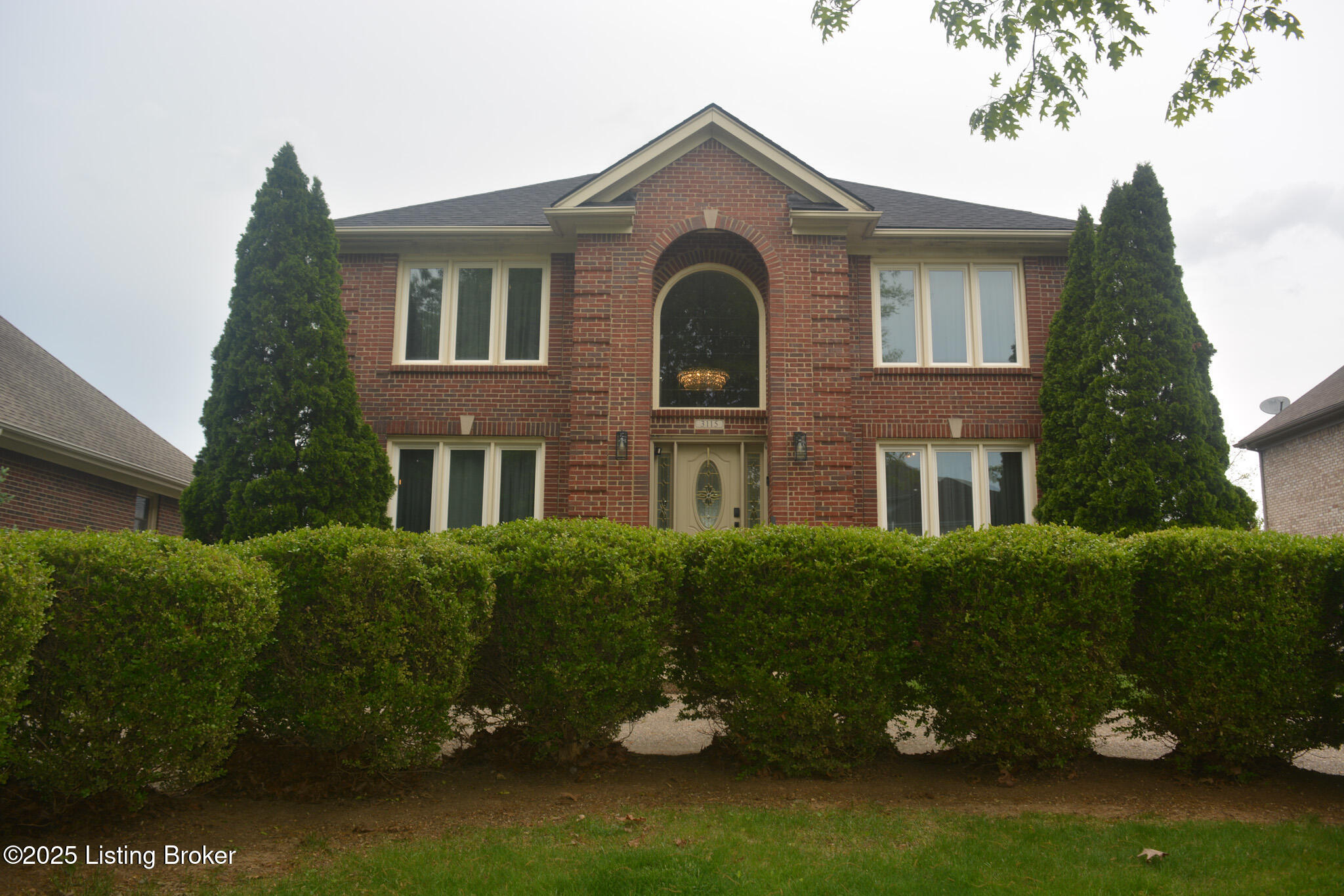 3115 Wynbrooke Cir, Louisville, Kentucky image 1