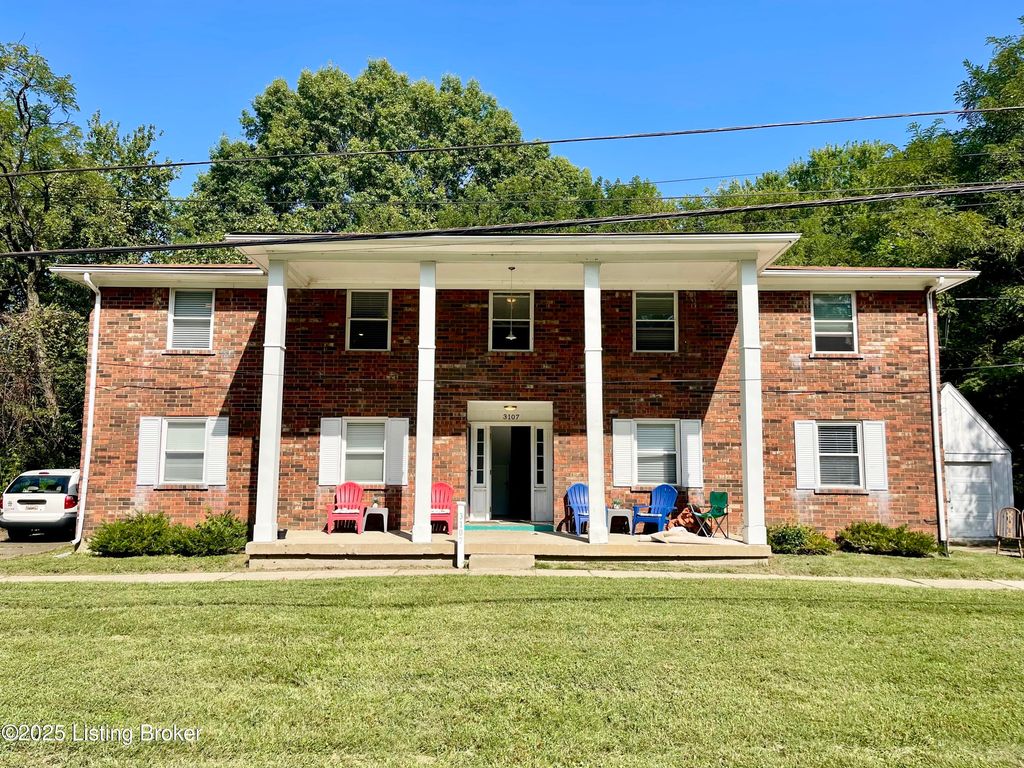 Photo of 3107 Melody Acres Ln #4, Louisville, KY 40216 (MLS # 1712965)