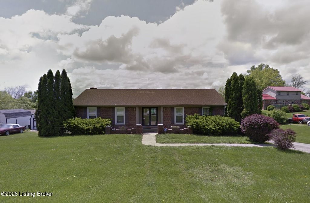 Photo of 424 Chippewa Dr, Harrodsburg, KY 40330 (MLS # 1714896)