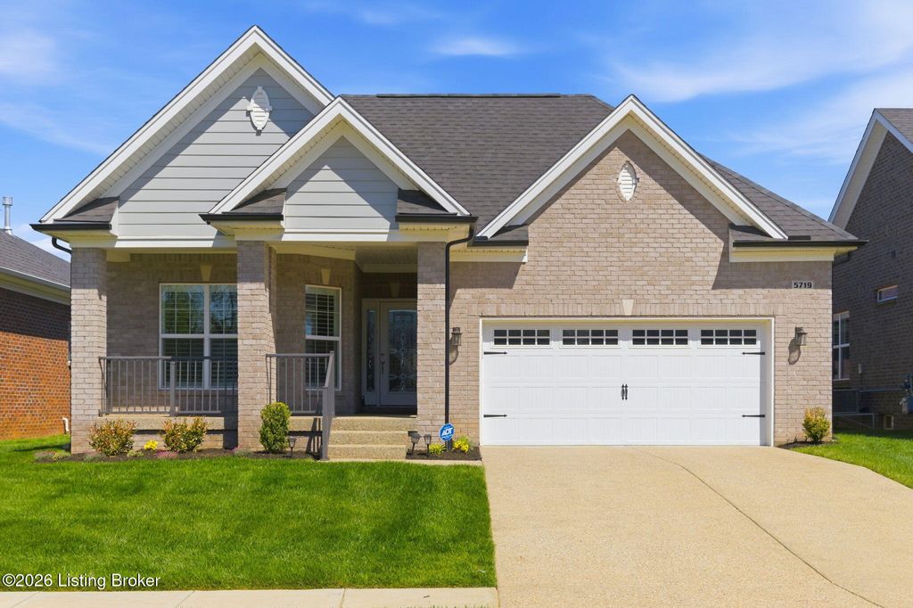 Photo of 5719 Ruby Falls Dr, Prospect, KY 40059 (MLS # 1713847)