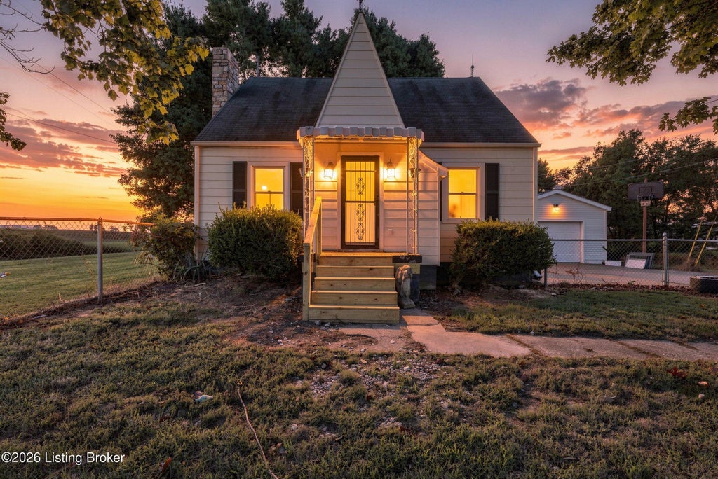 Photo of 520 Peck Pike Rd, Milton, KY 40045 (MLS # 1729550)