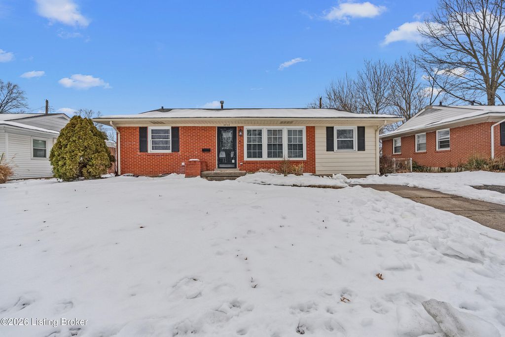 Photo of 3753 Rosemont Blvd, Louisville, KY 40218 (MLS # 1708595)