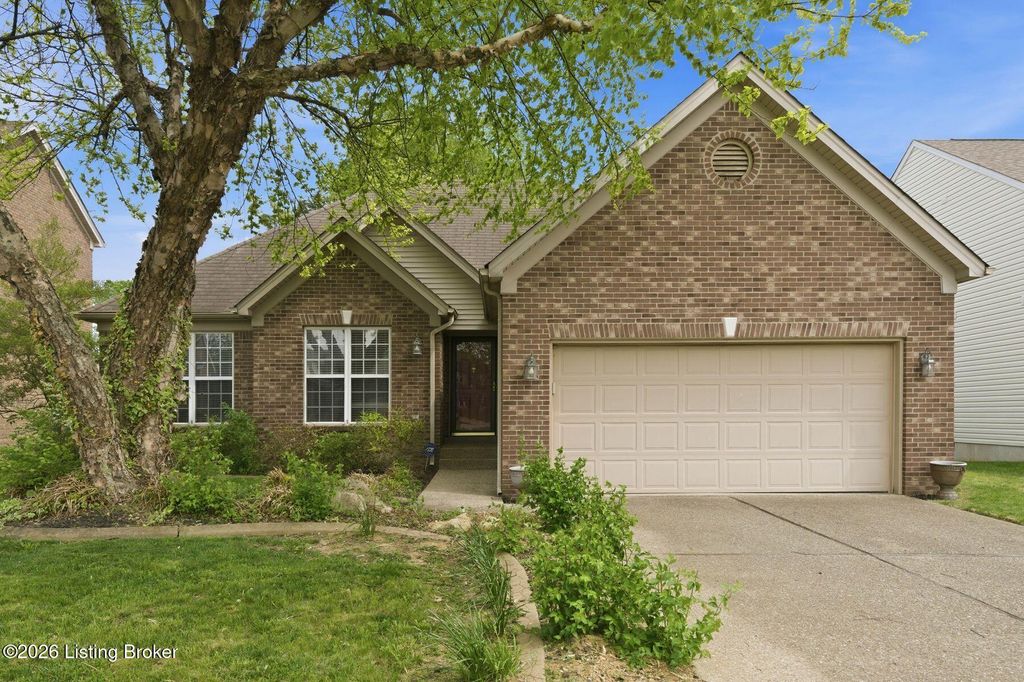 Photo of 7313 Spring Run Dr, Louisville, KY 40291 (MLS # 1716592)