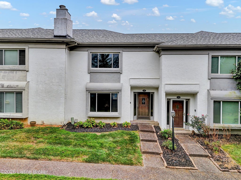 Photo of 107 Shelby Pointe Dr, Louisville, KY 40223 (MLS # 1730196)