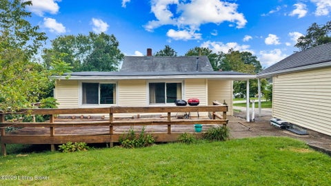 Tiny photo for 10509 Fairview Ave, Jeffersontown, KY 40299 (MLS # 1728989)