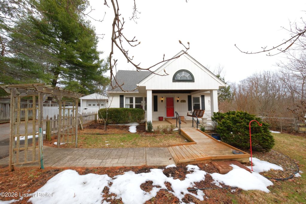 Photo of 17311 Pope Dale Rd, Louisville, KY 40245 (MLS # 1703366)