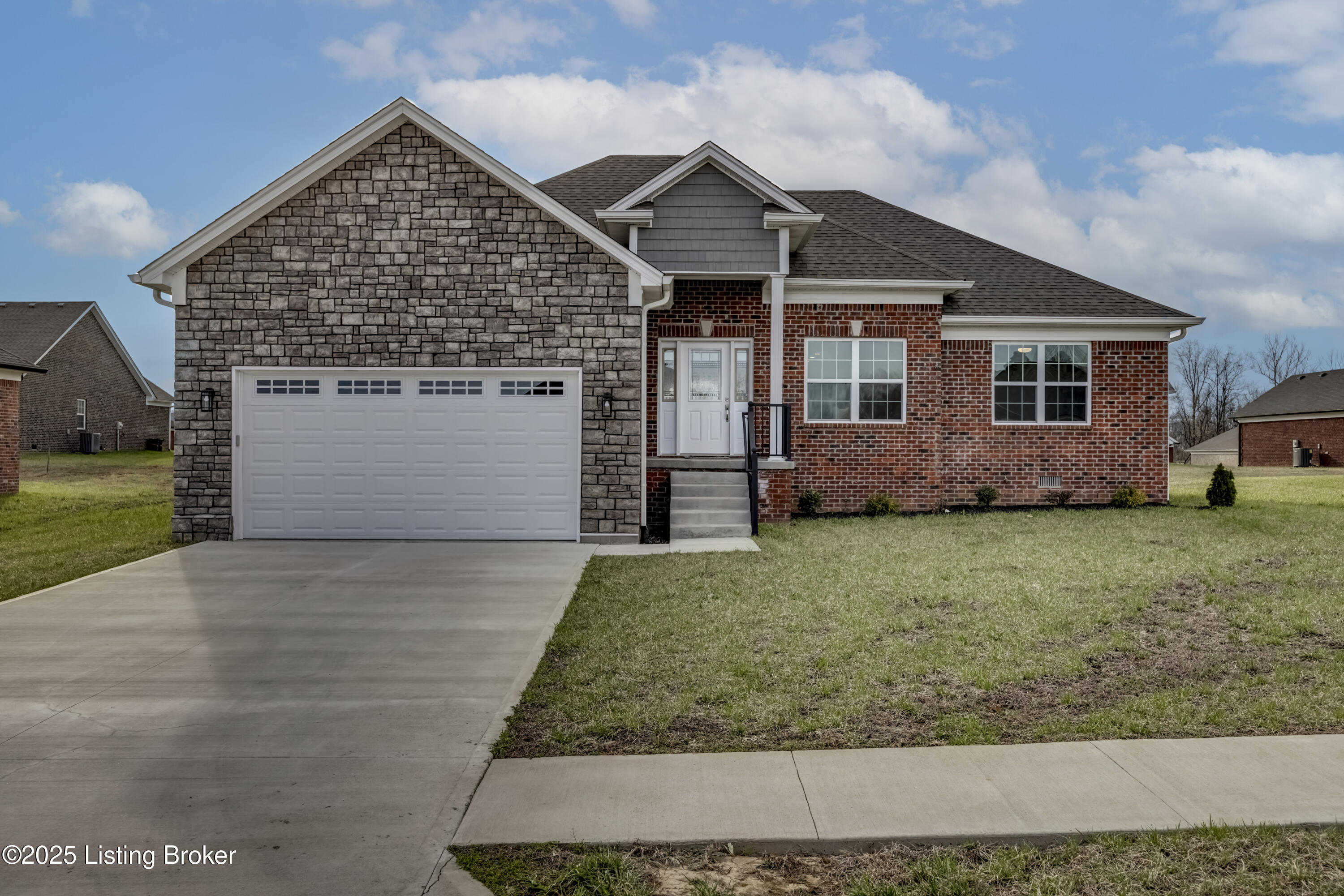 307 Rolling Meadow Lane Ln, Bardstown, Kentucky image 2