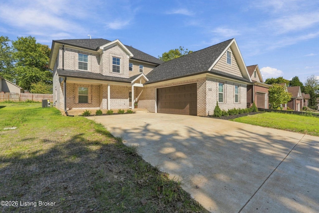 Photo of 10505 Holly Berry Dr, Louisville, KY 40299 (MLS # 1731550)