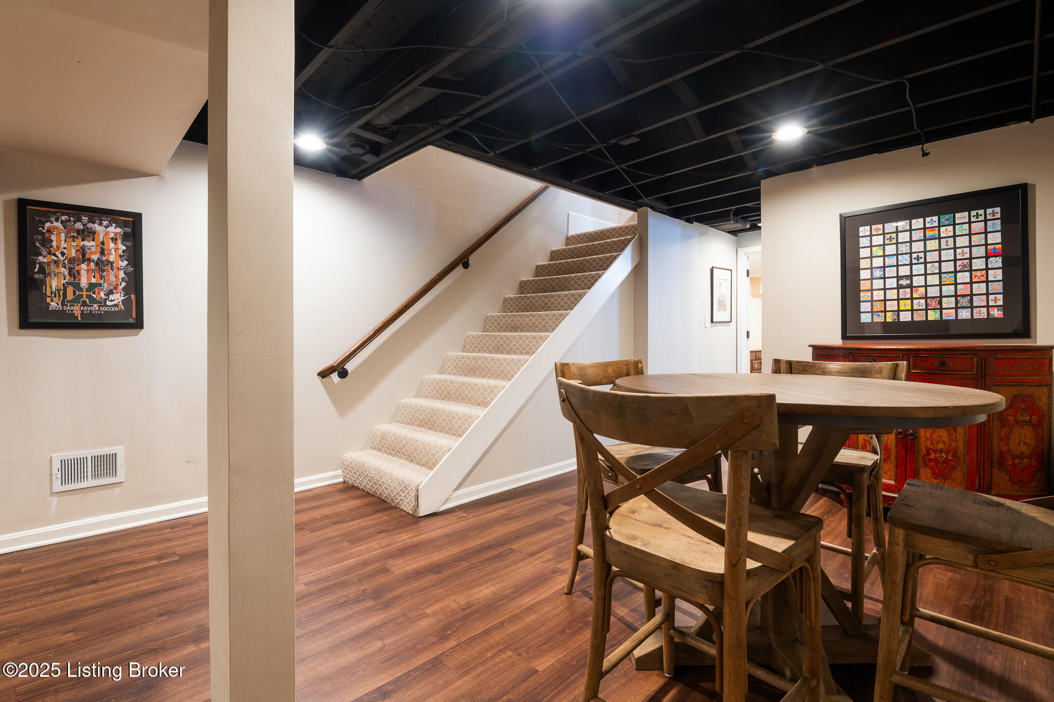 9009 Hurstwood Ct, Louisville, Kentucky image 34