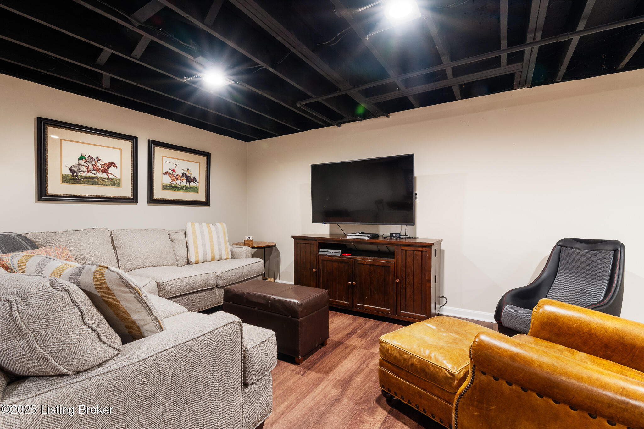 9009 Hurstwood Ct, Louisville, Kentucky image 36