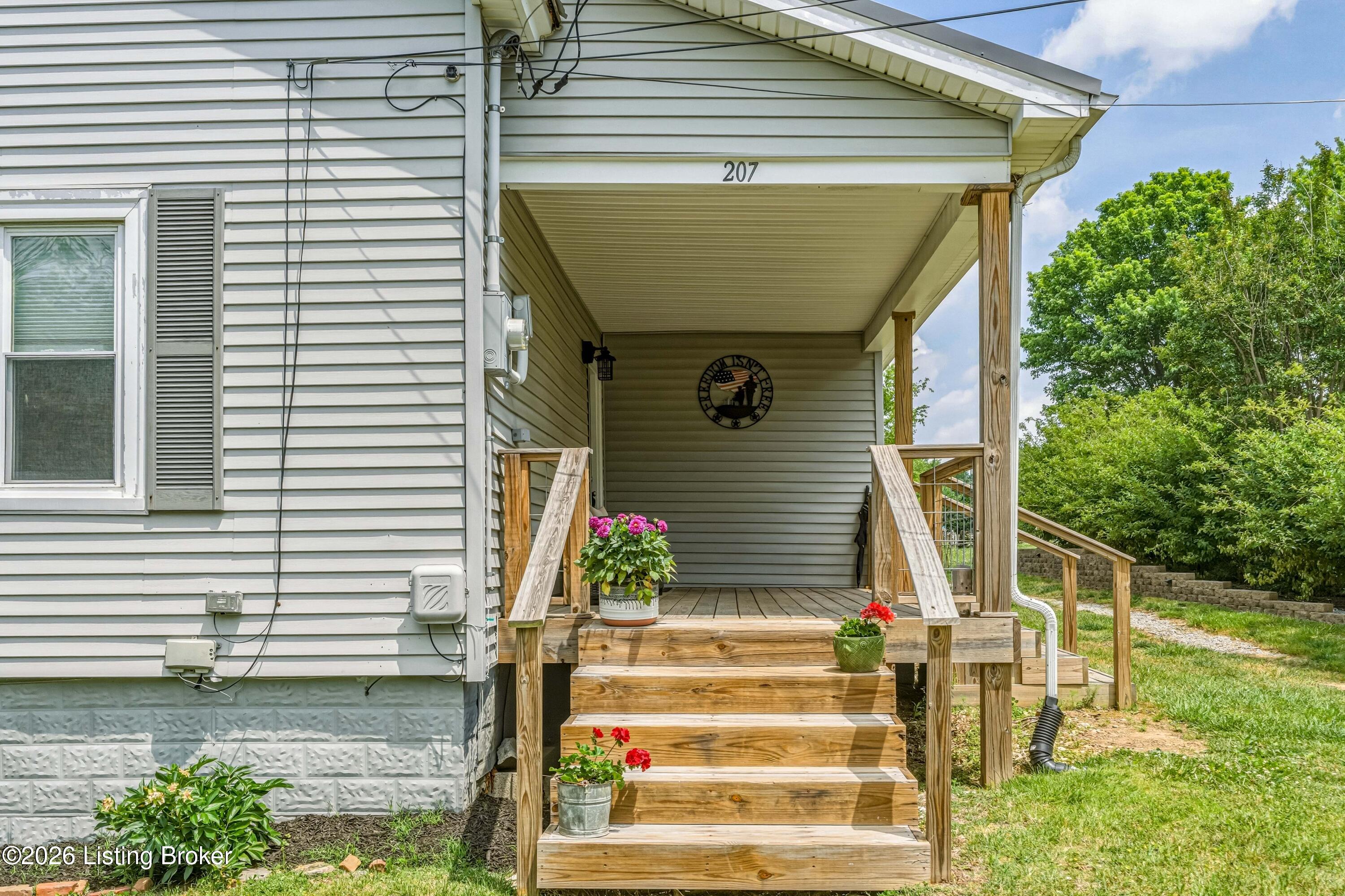 207 Tilden St
