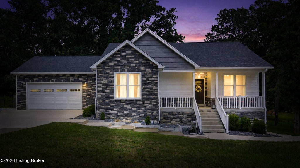 Photo of 611 Lakeshore Pkwy, Brandenburg, KY 40108 (MLS # 1728026)