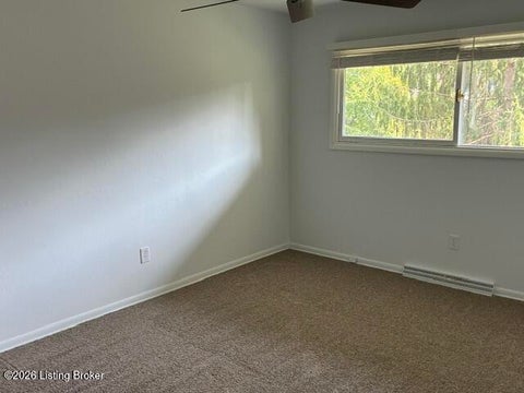 Tiny photo for 1233 Vance Ave, New Albany, IN 47150 (MLS # 1729772)